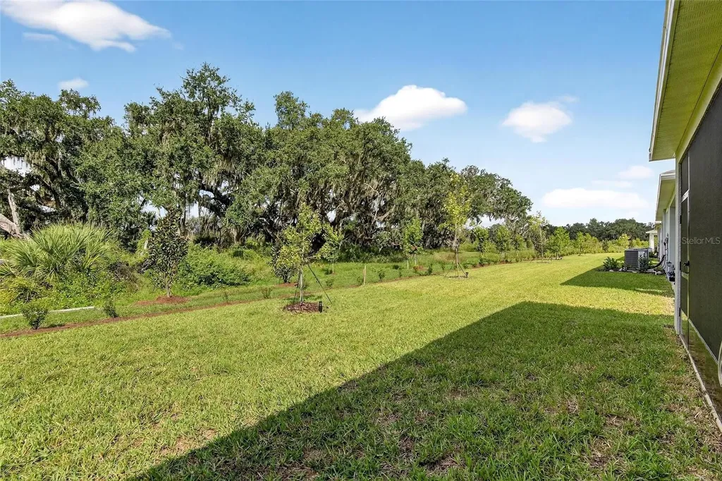 4027 Westwood Fields Loop Plant City FL 33565