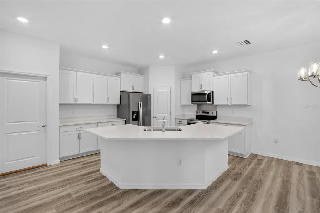 4027 Westwood Fields Loop Plant City FL 33565