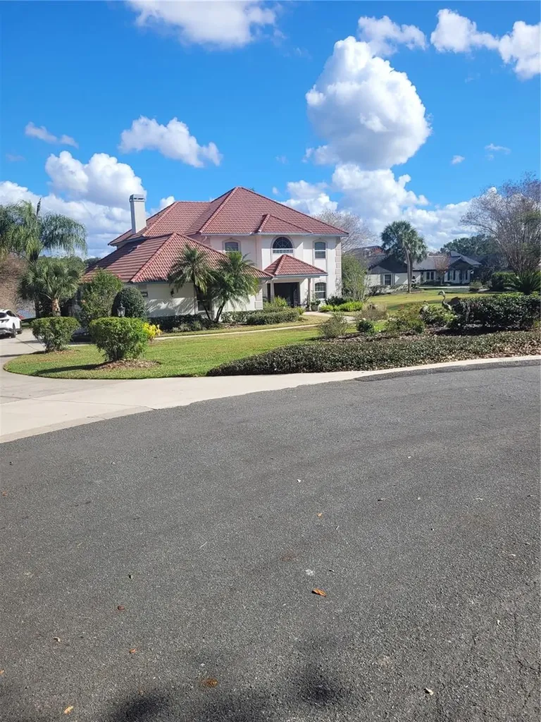 2701 Regal Point Place Eustis FL 32726