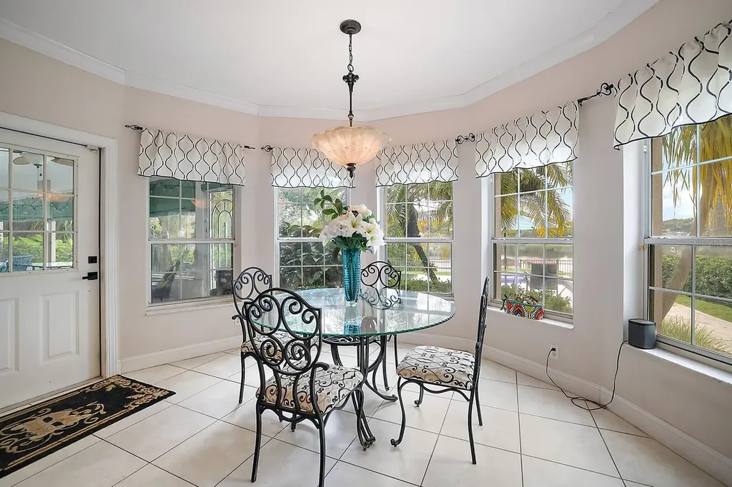 2701 Regal Point Place Eustis FL 32726