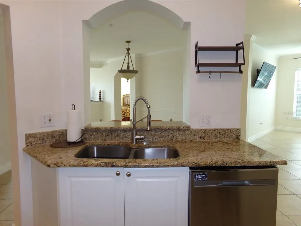 2713 Via Murano Clearwater FL 33764