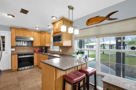 4121 S Roosevelt Point Homosassa FL 34448