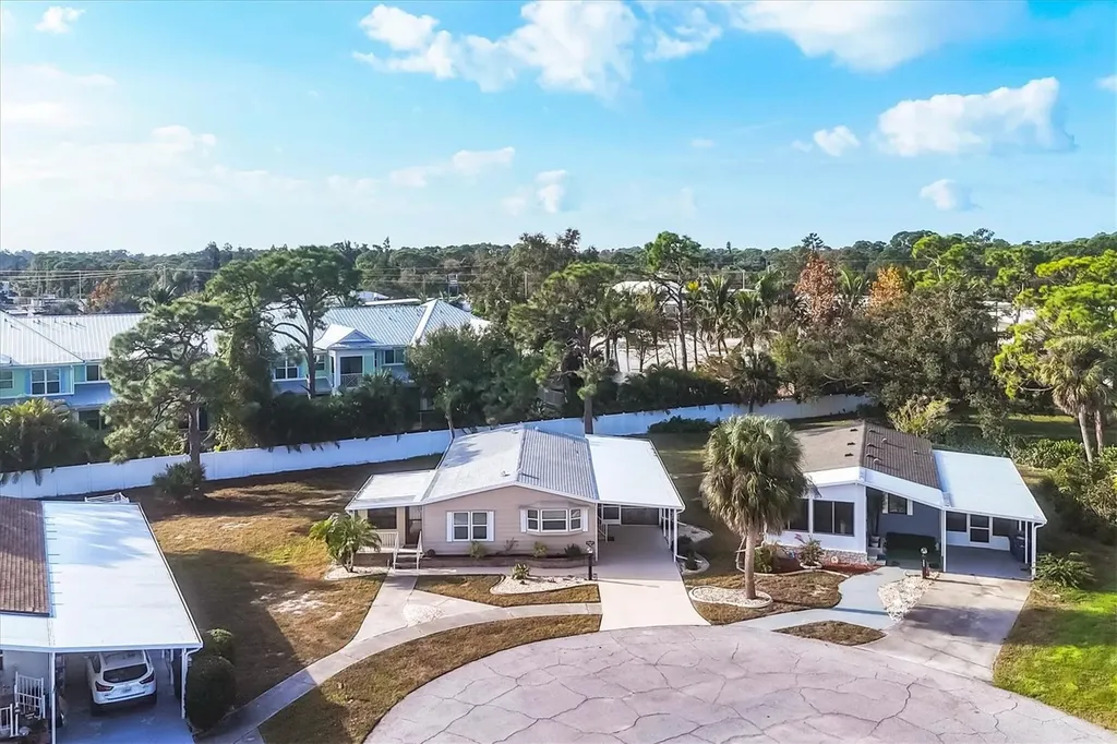 753 Butterfield Circle Englewood FL 34223