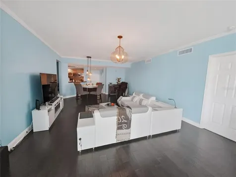 231 Riverside Drive Holly Hill FL 32117