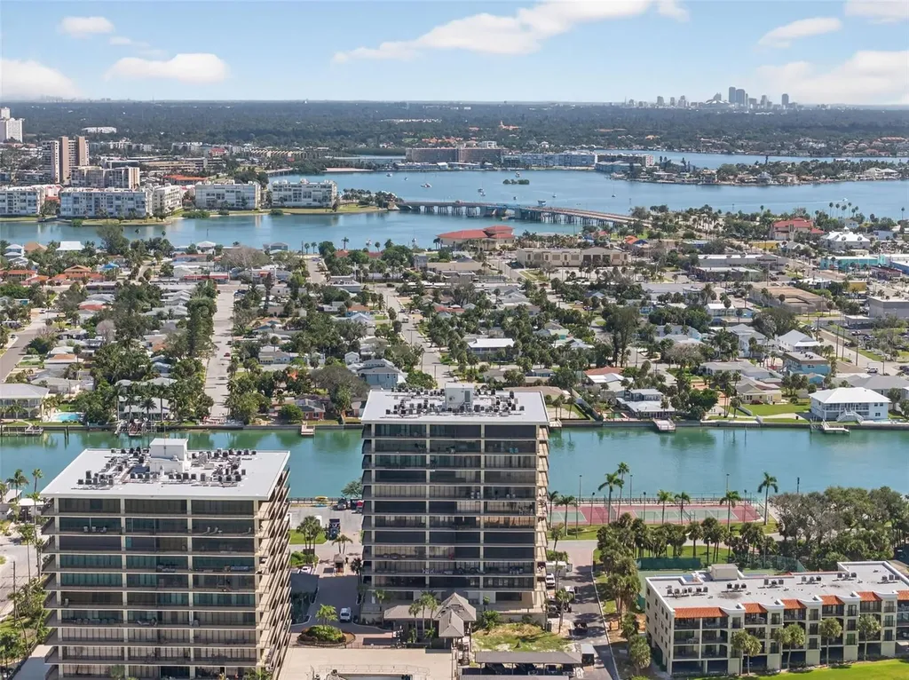 7600 Bayshore Drive Treasure Island FL 33706