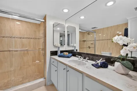 7600 Bayshore Drive Treasure Island FL 33706