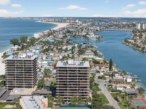 7600 Bayshore Drive Treasure Island FL 33706