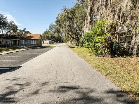 2440 Cr 522 Sumterville FL 33585
