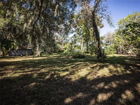 2440 Cr 522 Sumterville FL 33585