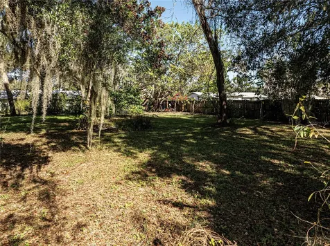 2440 Cr 522 Sumterville FL 33585