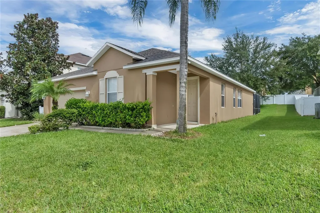 506 Kettering Road Davenport FL 33897