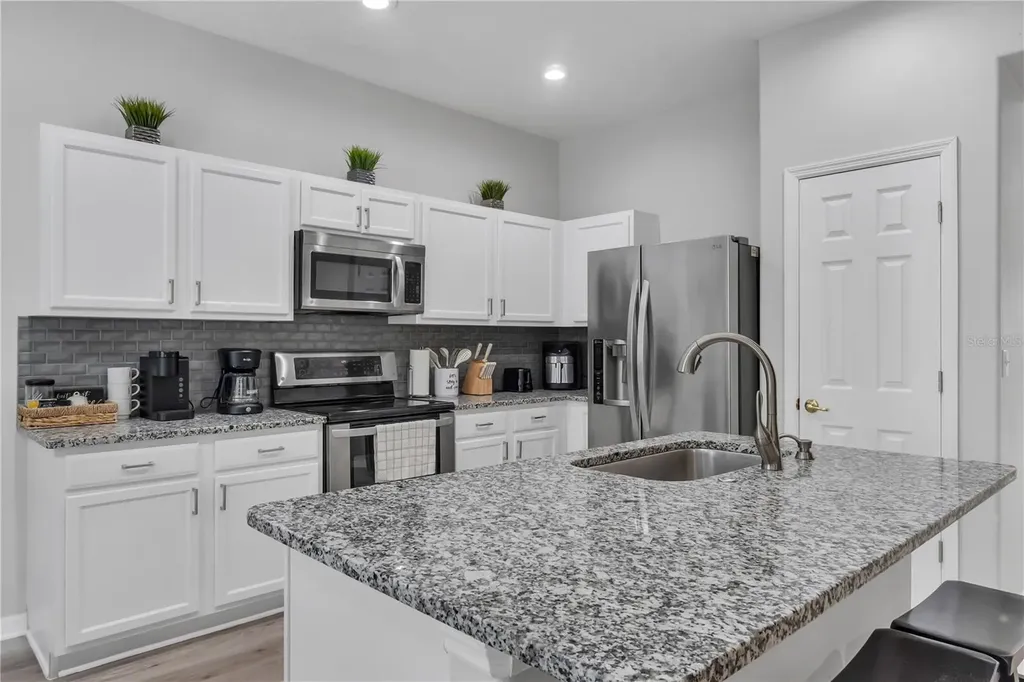 506 Kettering Road Davenport FL 33897