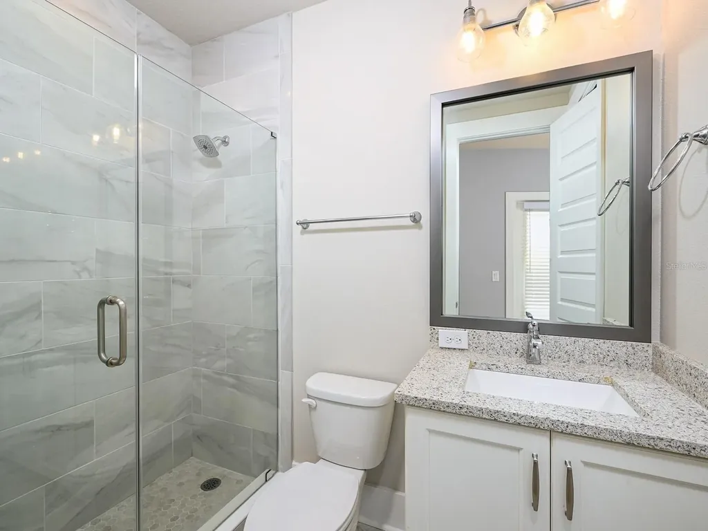 516 Laurel Park Drive Sarasota FL 34236