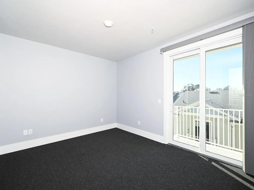 516 Laurel Park Drive Sarasota FL 34236