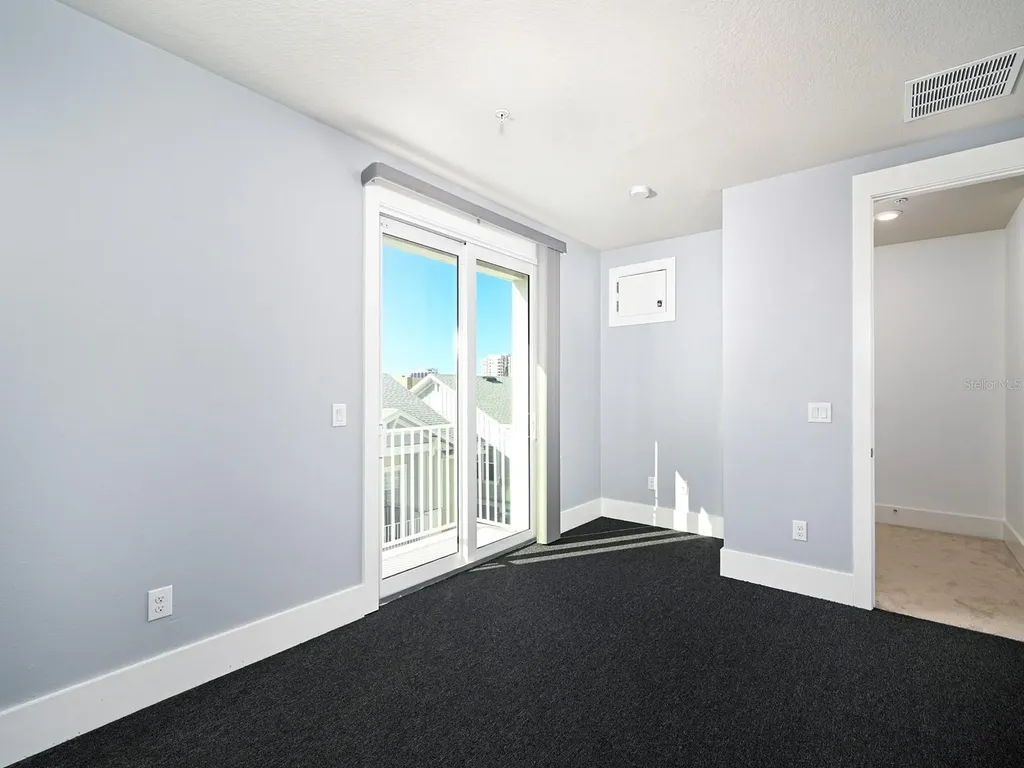 516 Laurel Park Drive Sarasota FL 34236