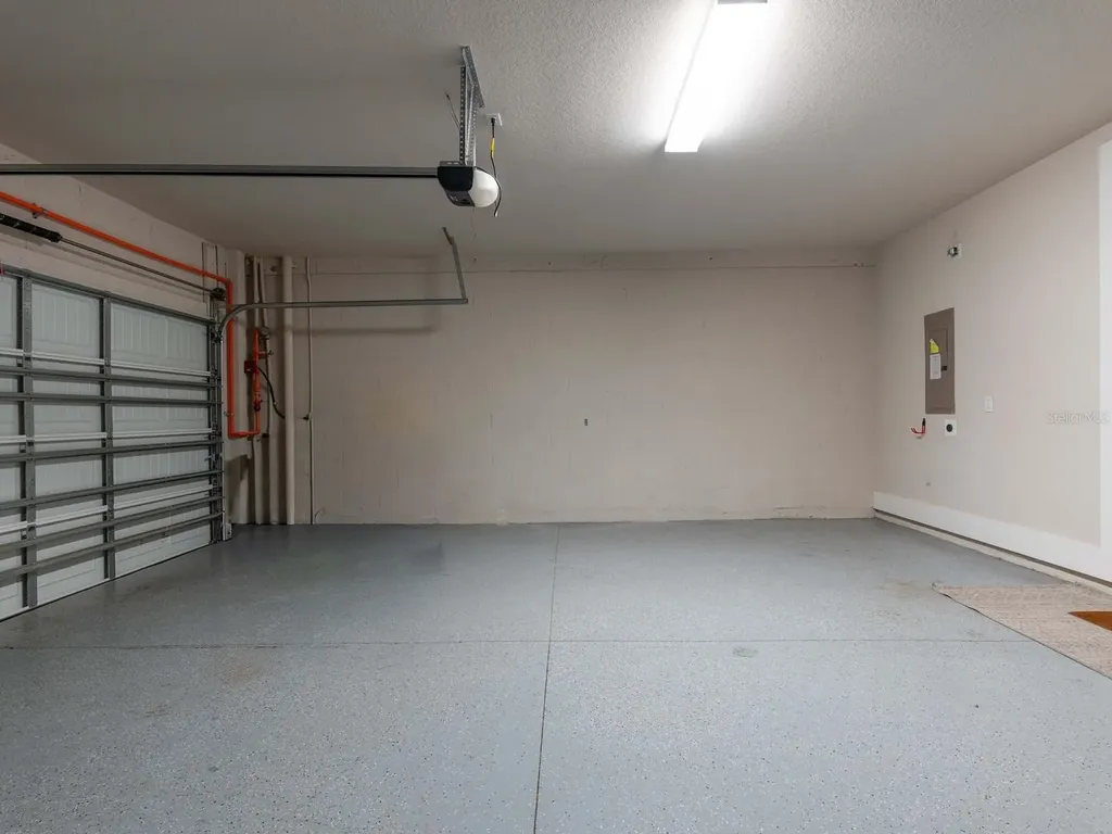 516 Laurel Park Drive Sarasota FL 34236