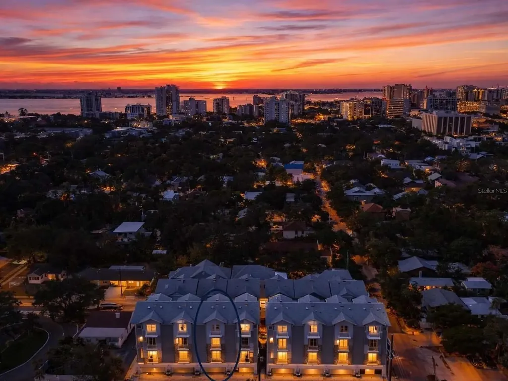 516 Laurel Park Drive Sarasota FL 34236
