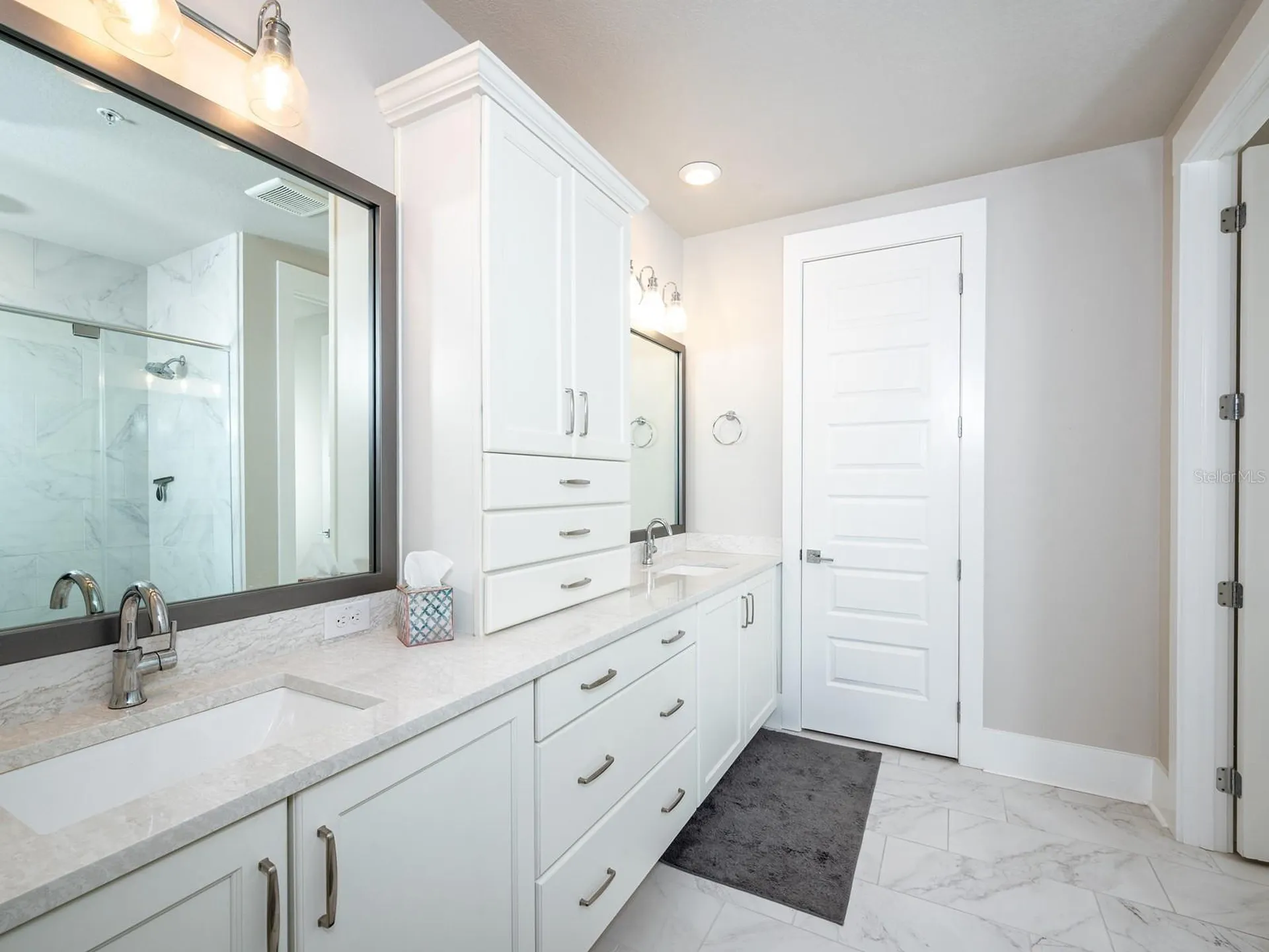 516 Laurel Park Drive Sarasota FL 34236