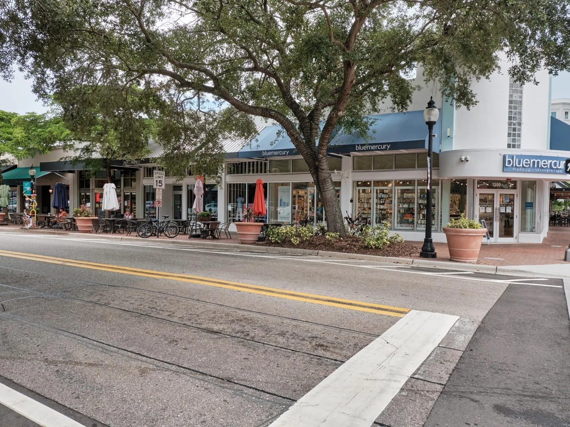 516 Laurel Park Drive Sarasota FL 34236
