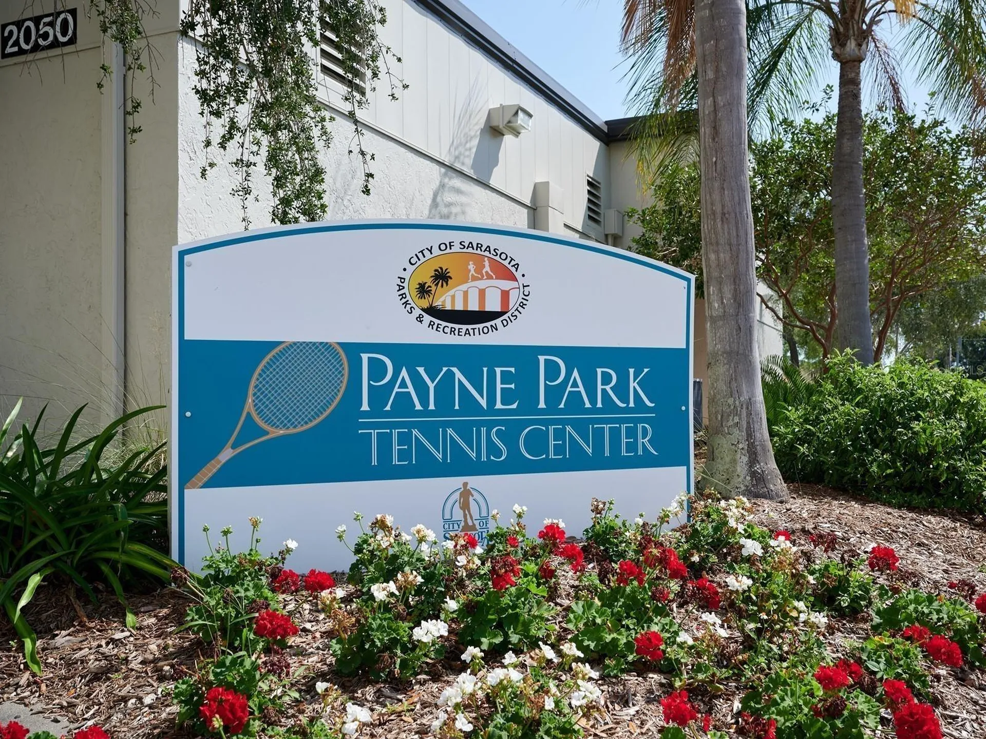 516 Laurel Park Drive Sarasota FL 34236