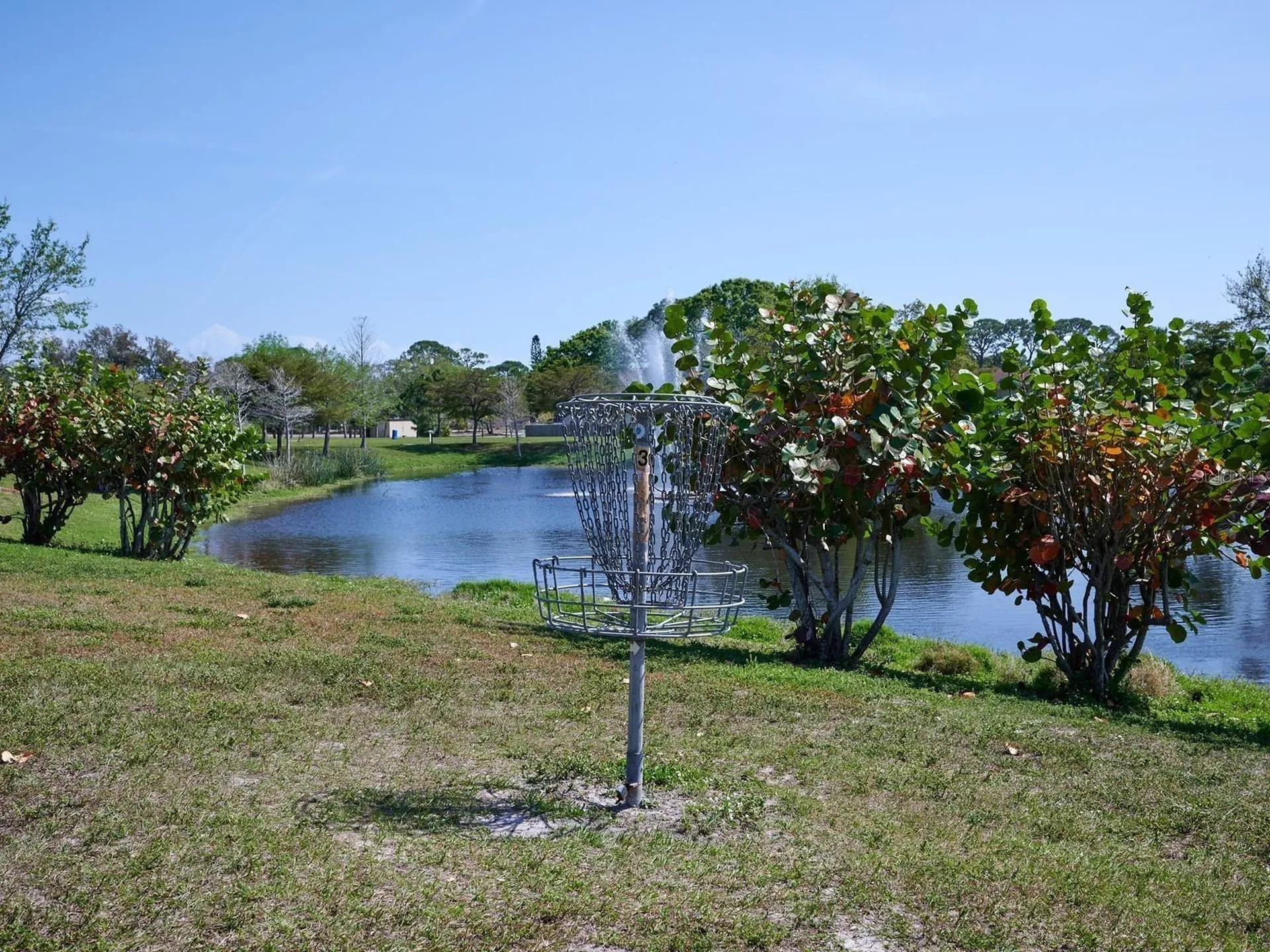 516 Laurel Park Drive Sarasota FL 34236
