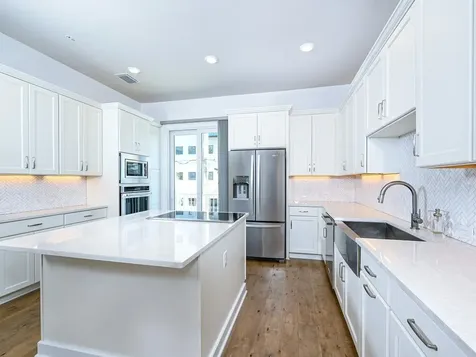 516 Laurel Park Drive Sarasota FL 34236
