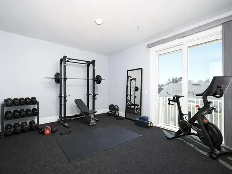 516 Laurel Park Drive Sarasota FL 34236