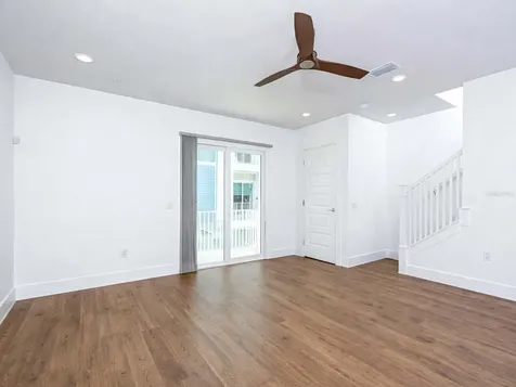 516 Laurel Park Drive Sarasota FL 34236