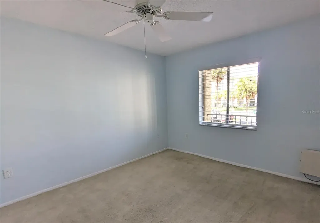 3739 Lake Bayshore Drive Bradenton FL 34205