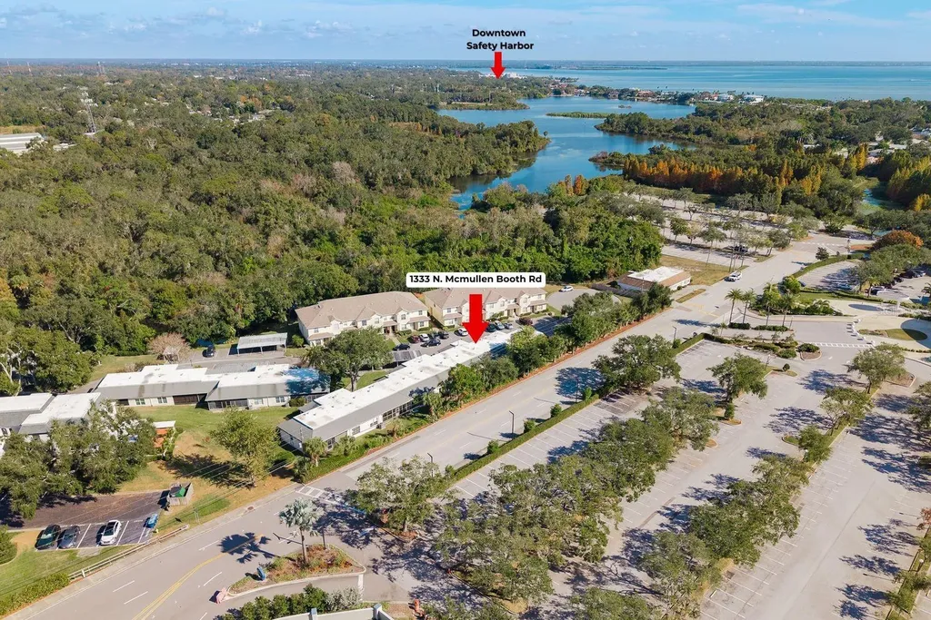 1333 N Mcmullen Booth Road Clearwater FL 33759