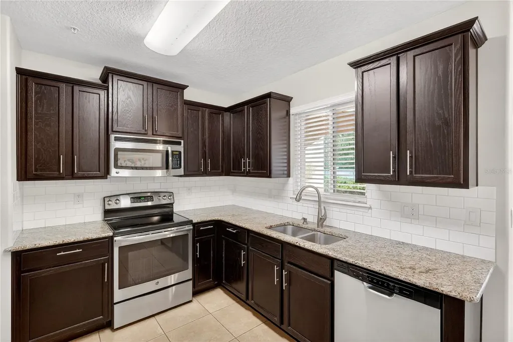 2502 Seven Oaks Drive St Cloud FL 34772