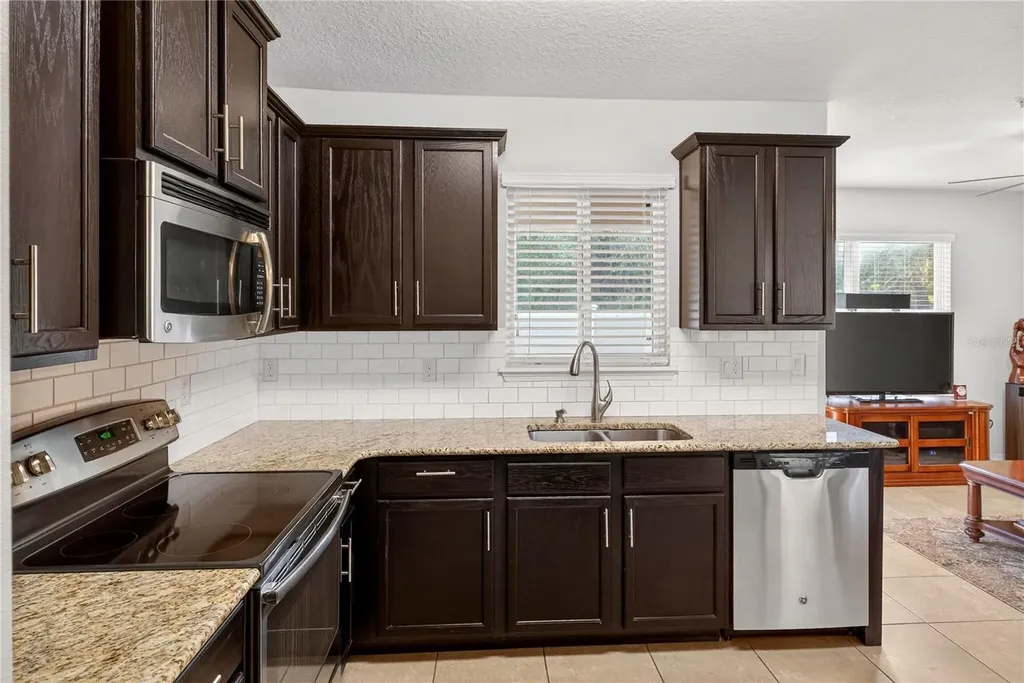 2502 Seven Oaks Drive St Cloud FL 34772