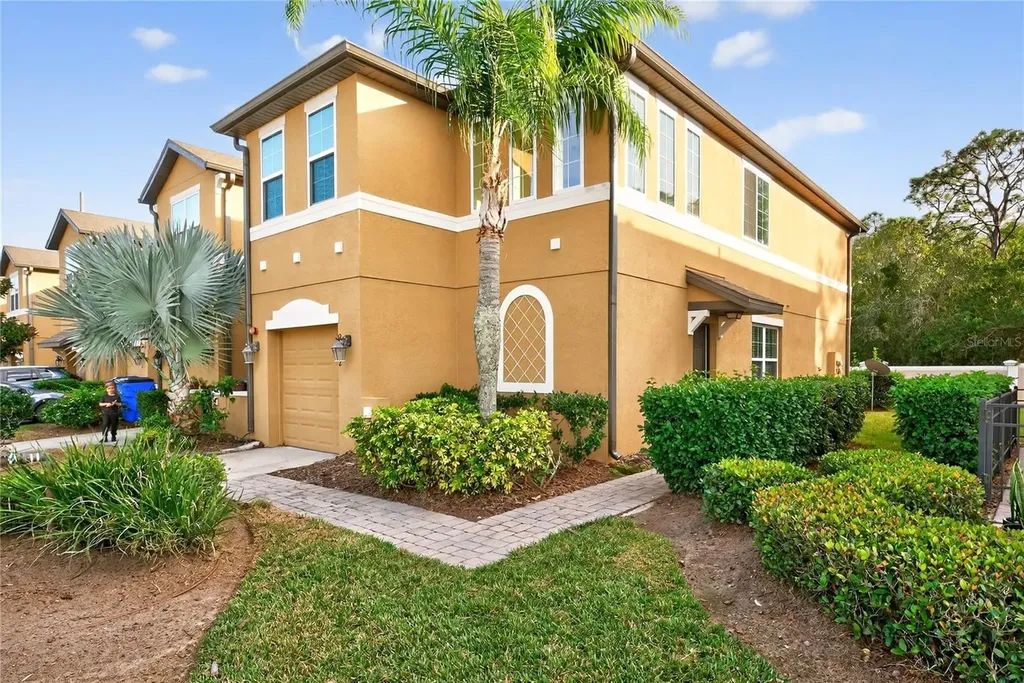 2502 Seven Oaks Drive St Cloud FL 34772