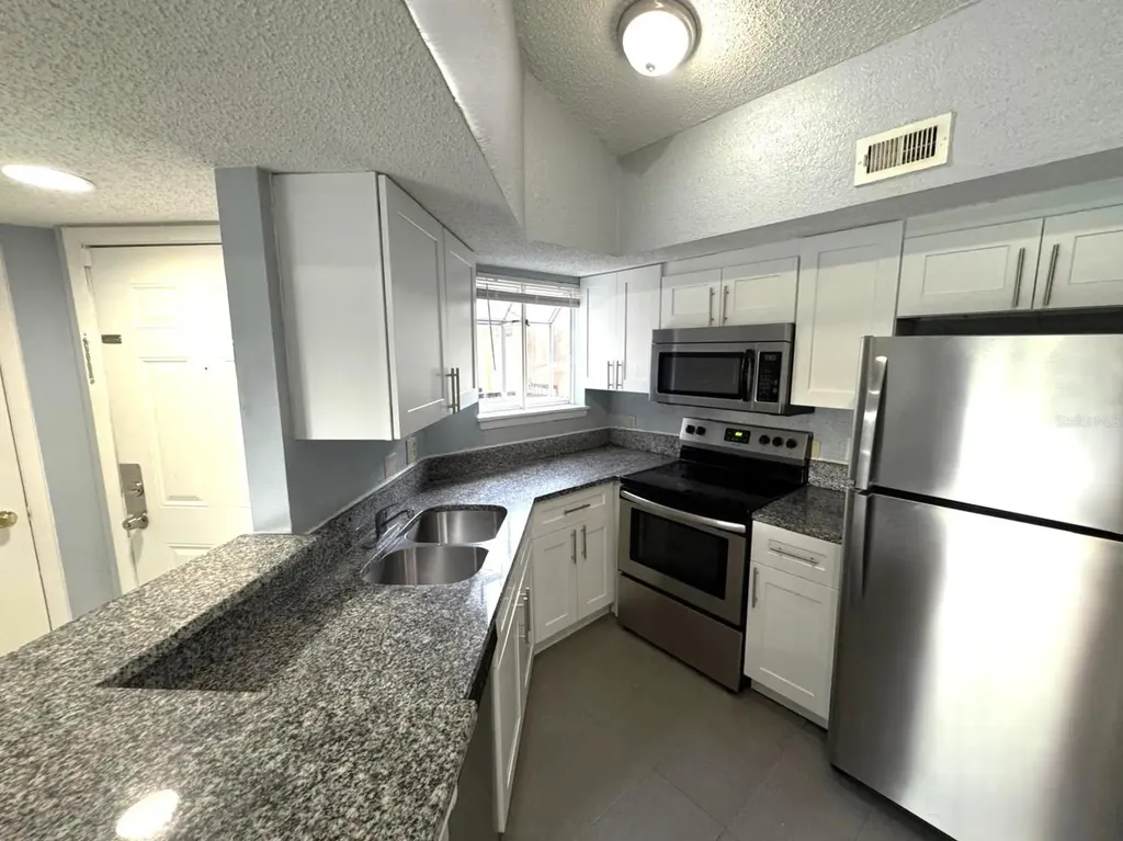 1924 Lake Atriums Circle Orlando FL 32839
