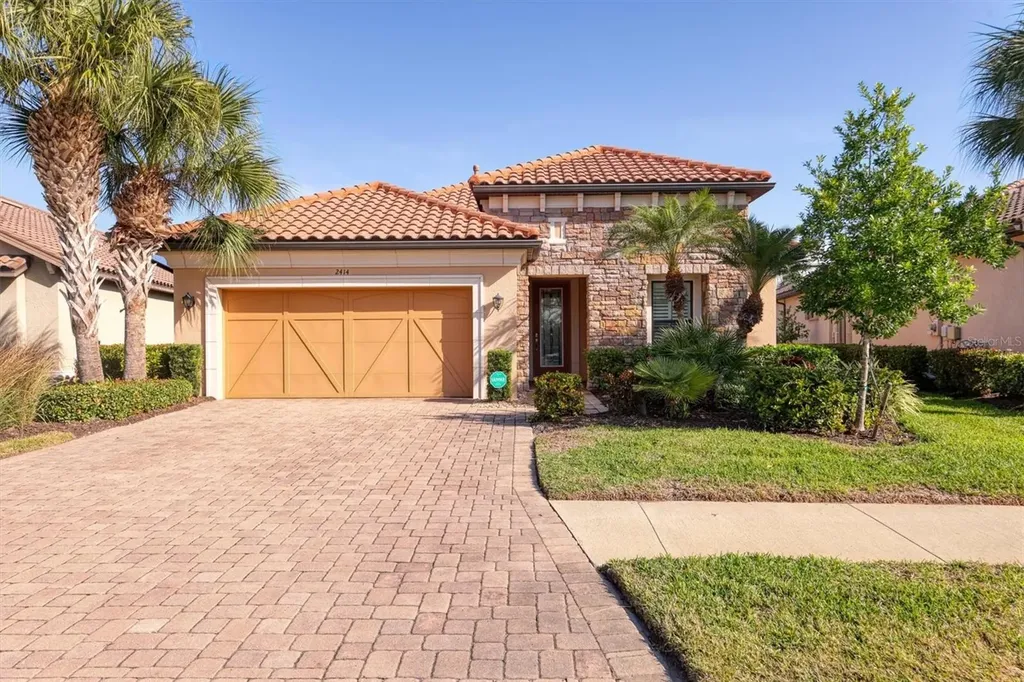 2414 Vaccaro Drive Sarasota FL 34231