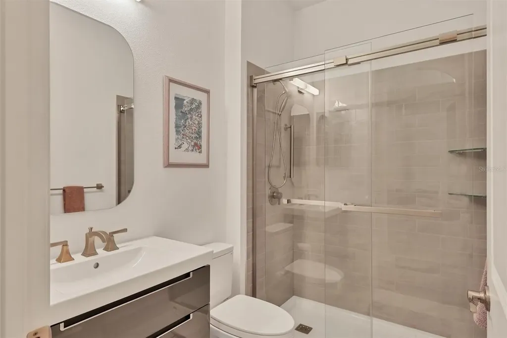 2414 Vaccaro Drive Sarasota FL 34231