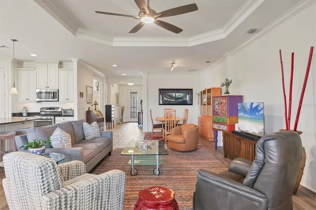 2414 Vaccaro Drive Sarasota FL 34231
