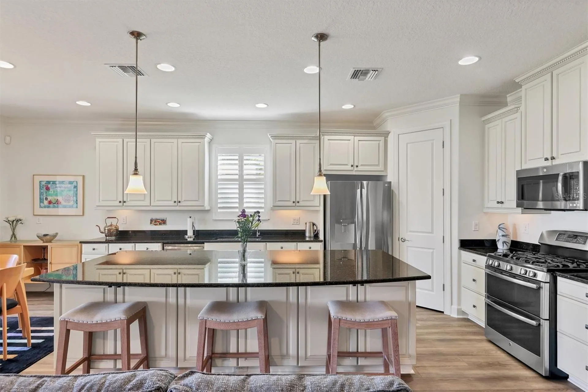 2414 Vaccaro Drive Sarasota FL 34231