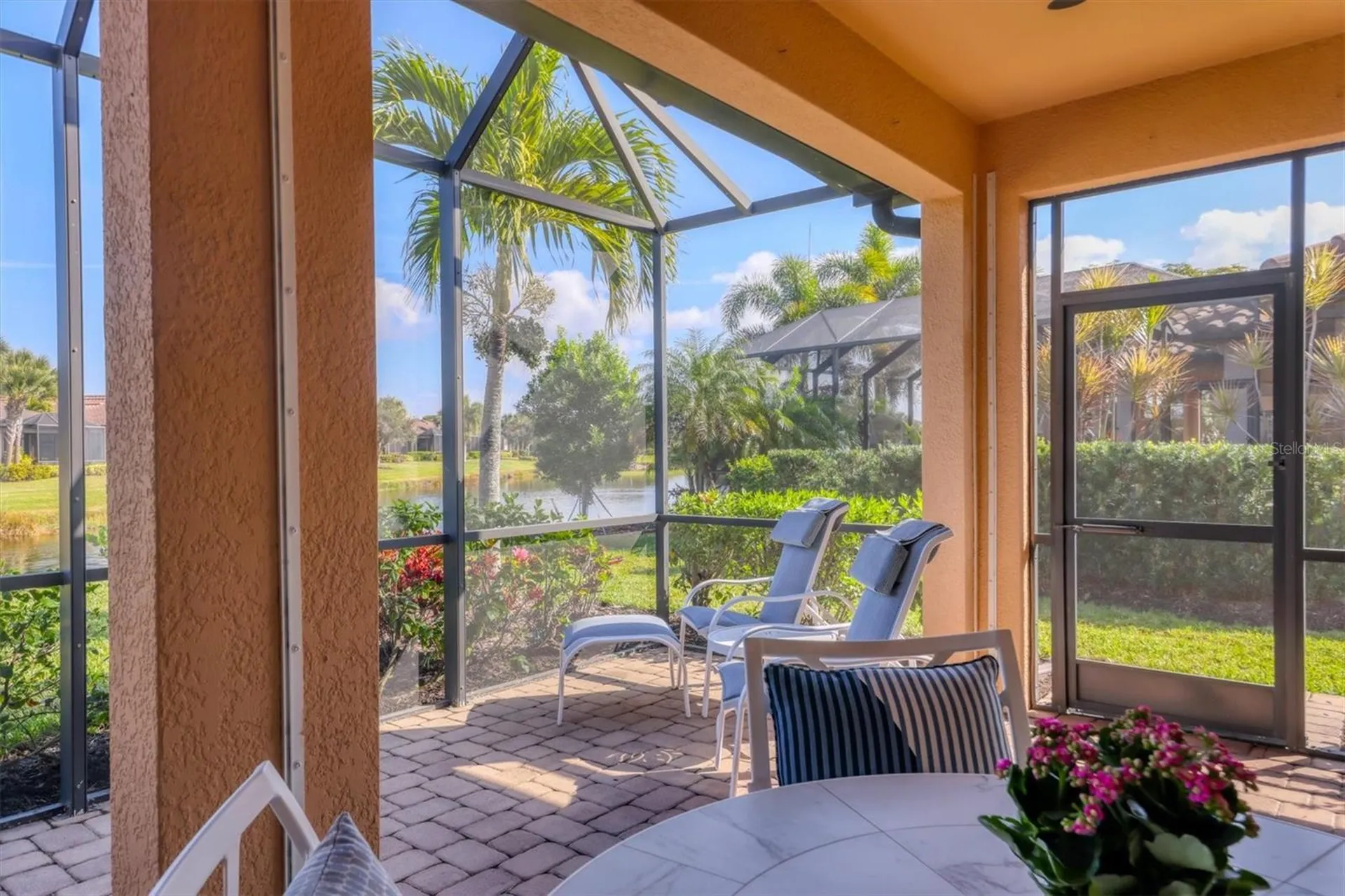 2414 Vaccaro Drive Sarasota FL 34231