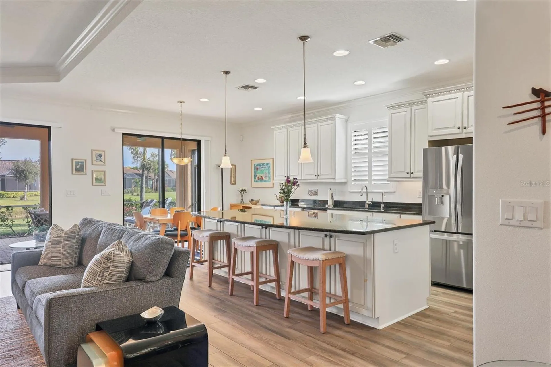 2414 Vaccaro Drive Sarasota FL 34231