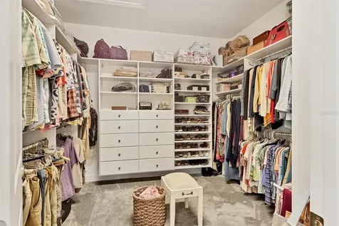 2414 Vaccaro Drive Sarasota FL 34231