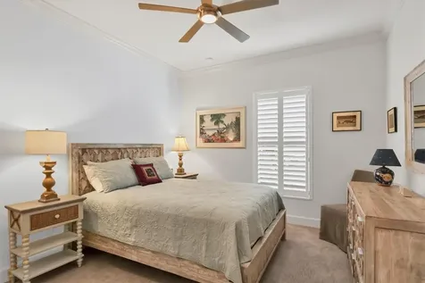 2414 Vaccaro Drive Sarasota FL 34231