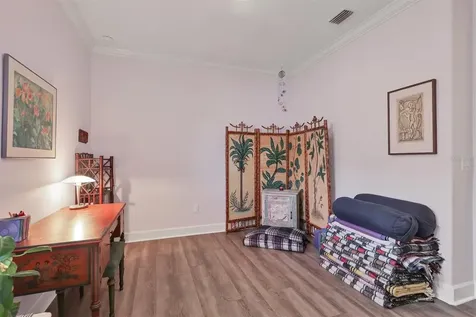 2414 Vaccaro Drive Sarasota FL 34231