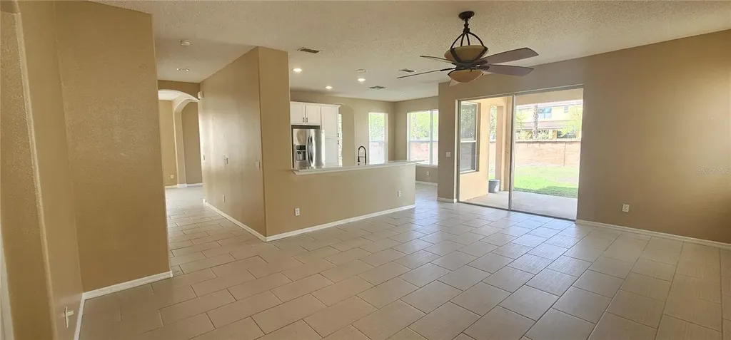 2827 Sand Arbor Circle Orlando FL 32824