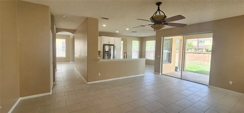 2827 Sand Arbor Circle Orlando FL 32824