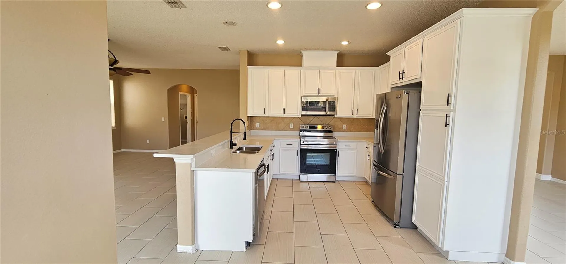 2827 Sand Arbor Circle Orlando FL 32824