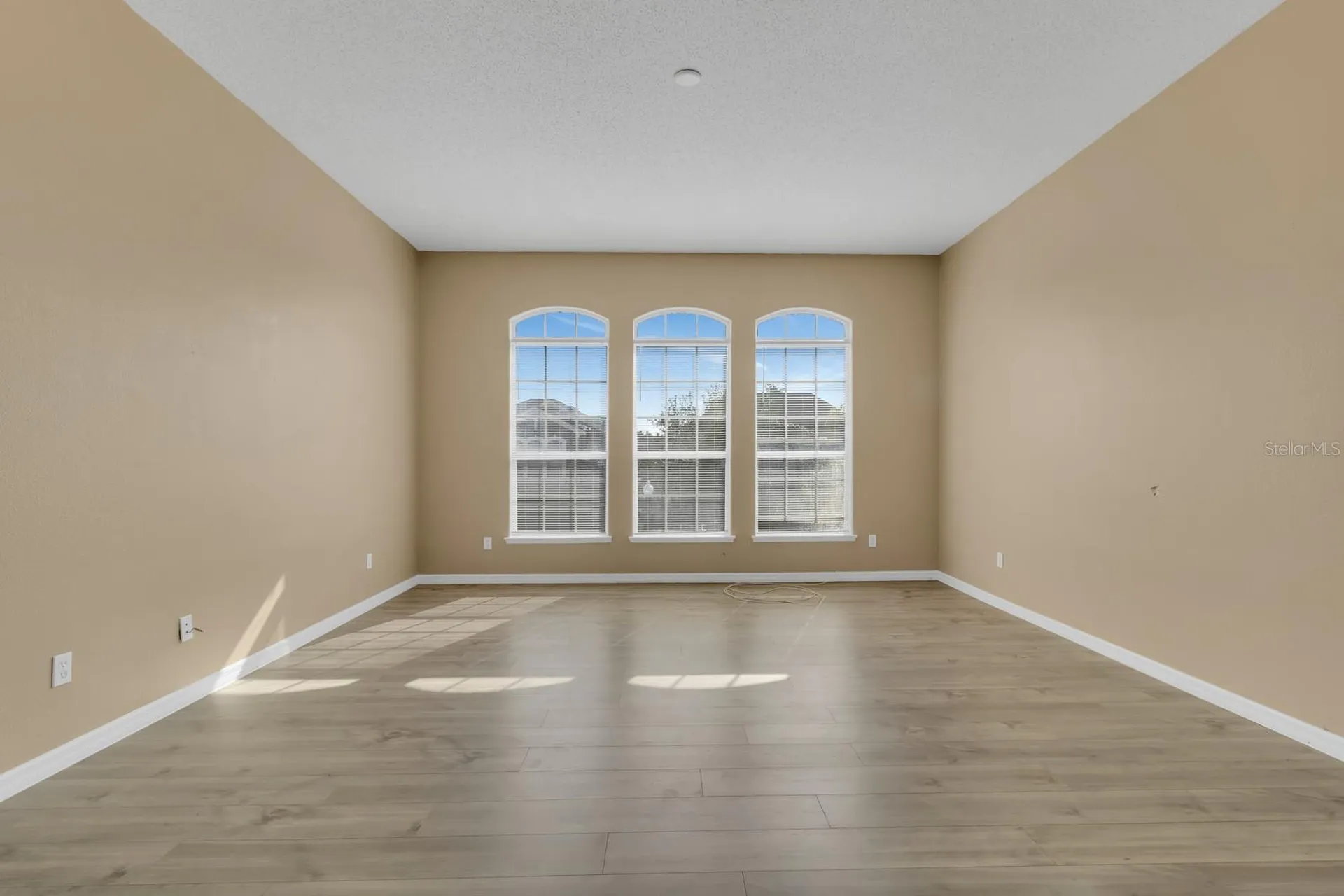 2827 Sand Arbor Circle Orlando FL 32824