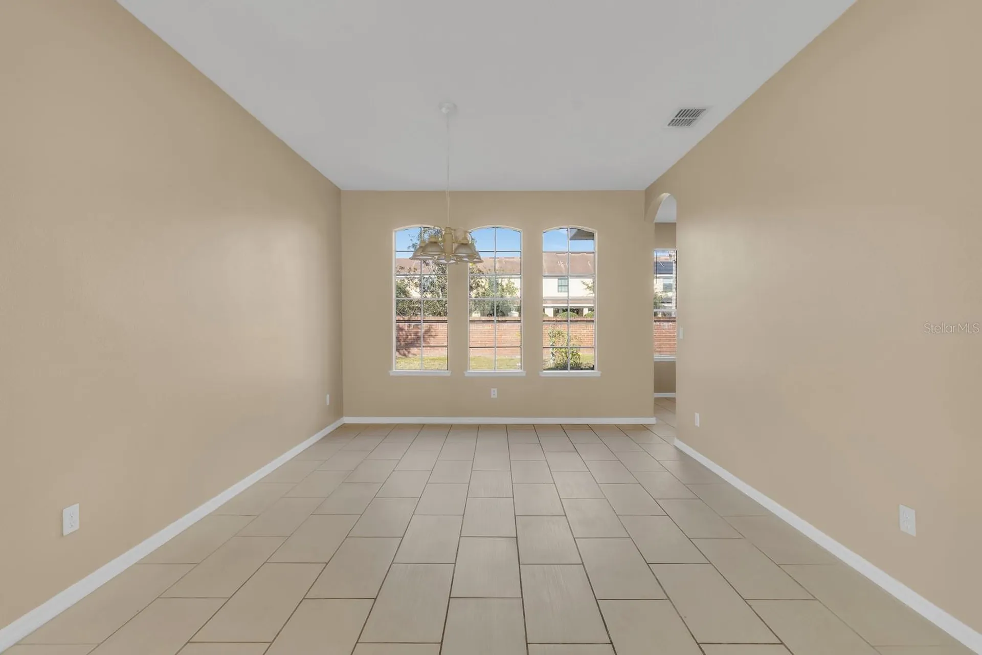 2827 Sand Arbor Circle Orlando FL 32824