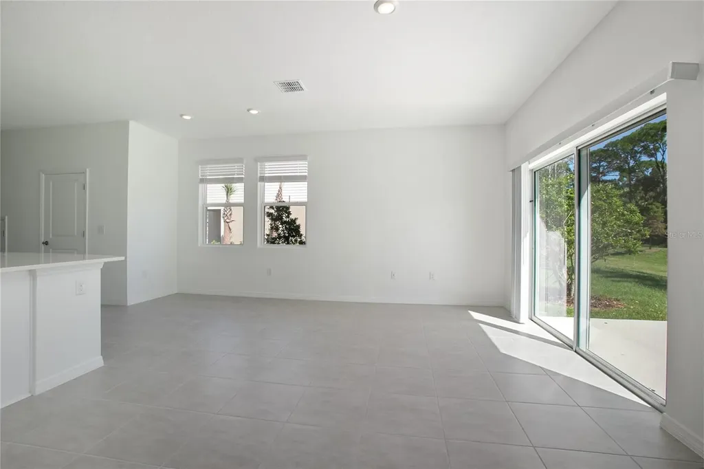 184 River Front Way Edgewater FL 32141