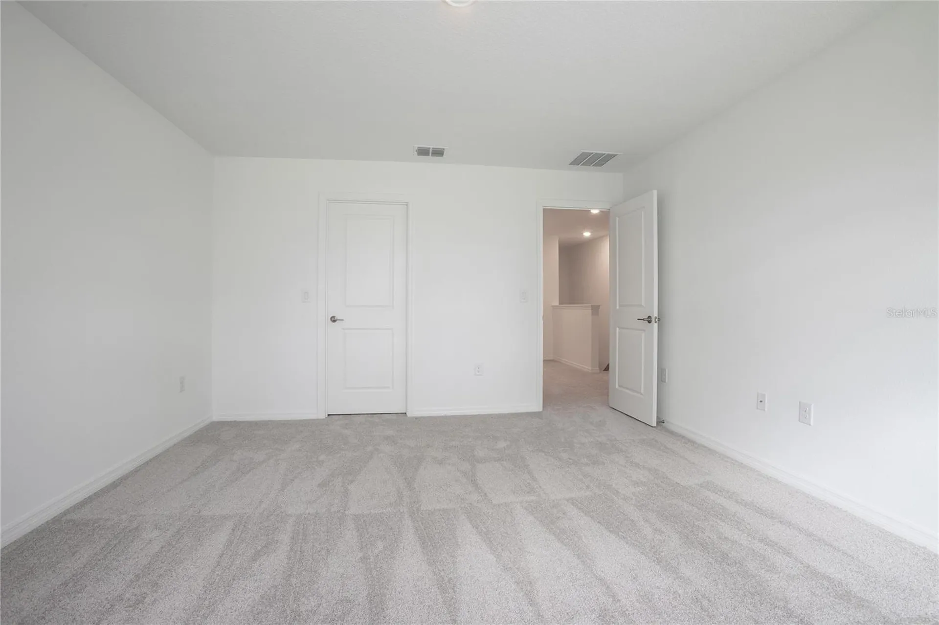 184 River Front Way Edgewater FL 32141
